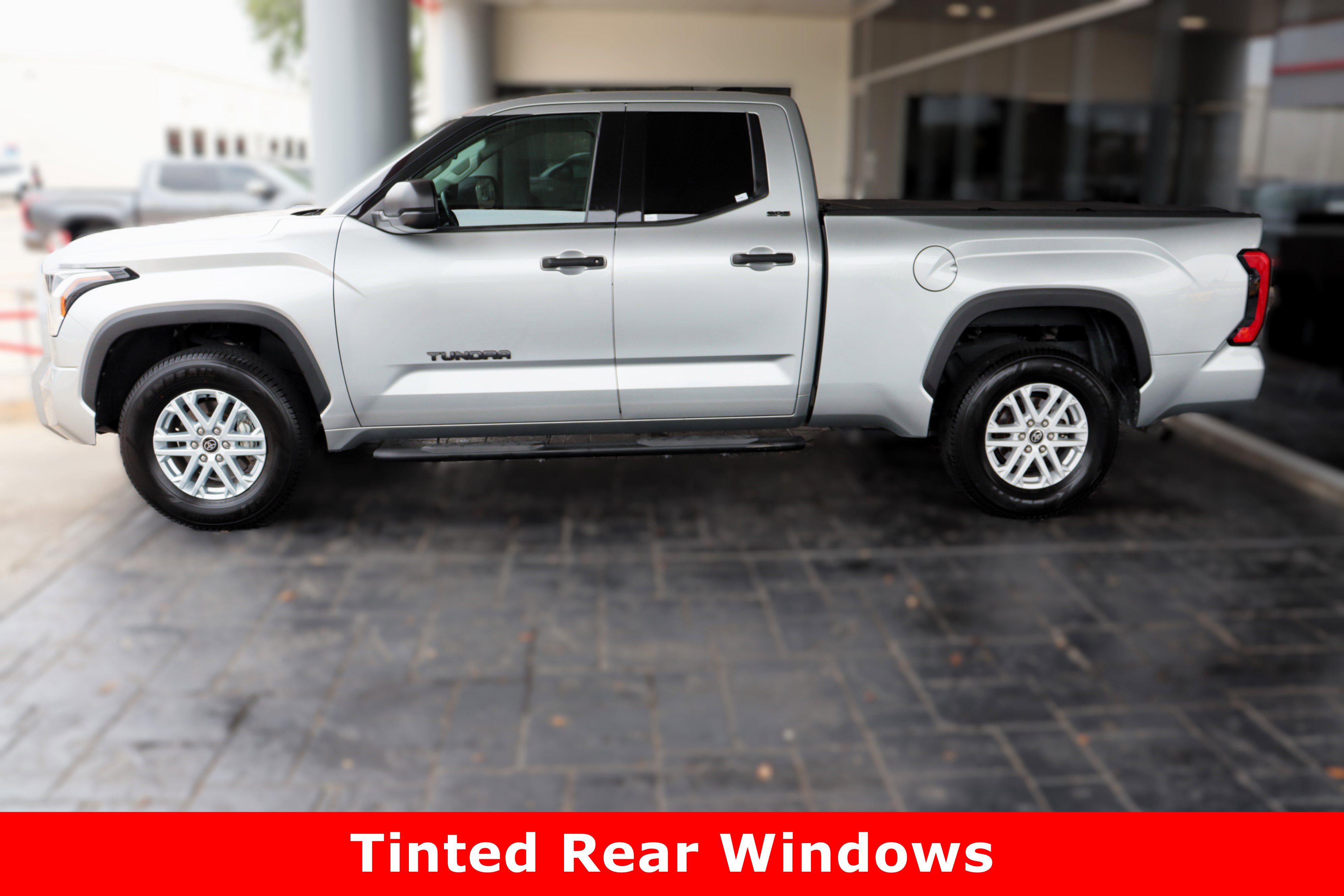 2022 Toyota Tundra SR5 Double Cab photo 5