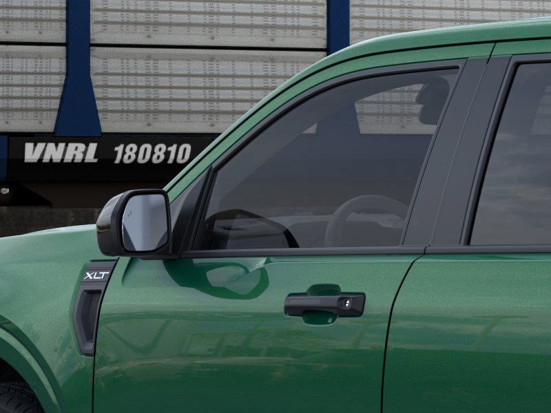 2025 Ford Maverick XLT photo 4