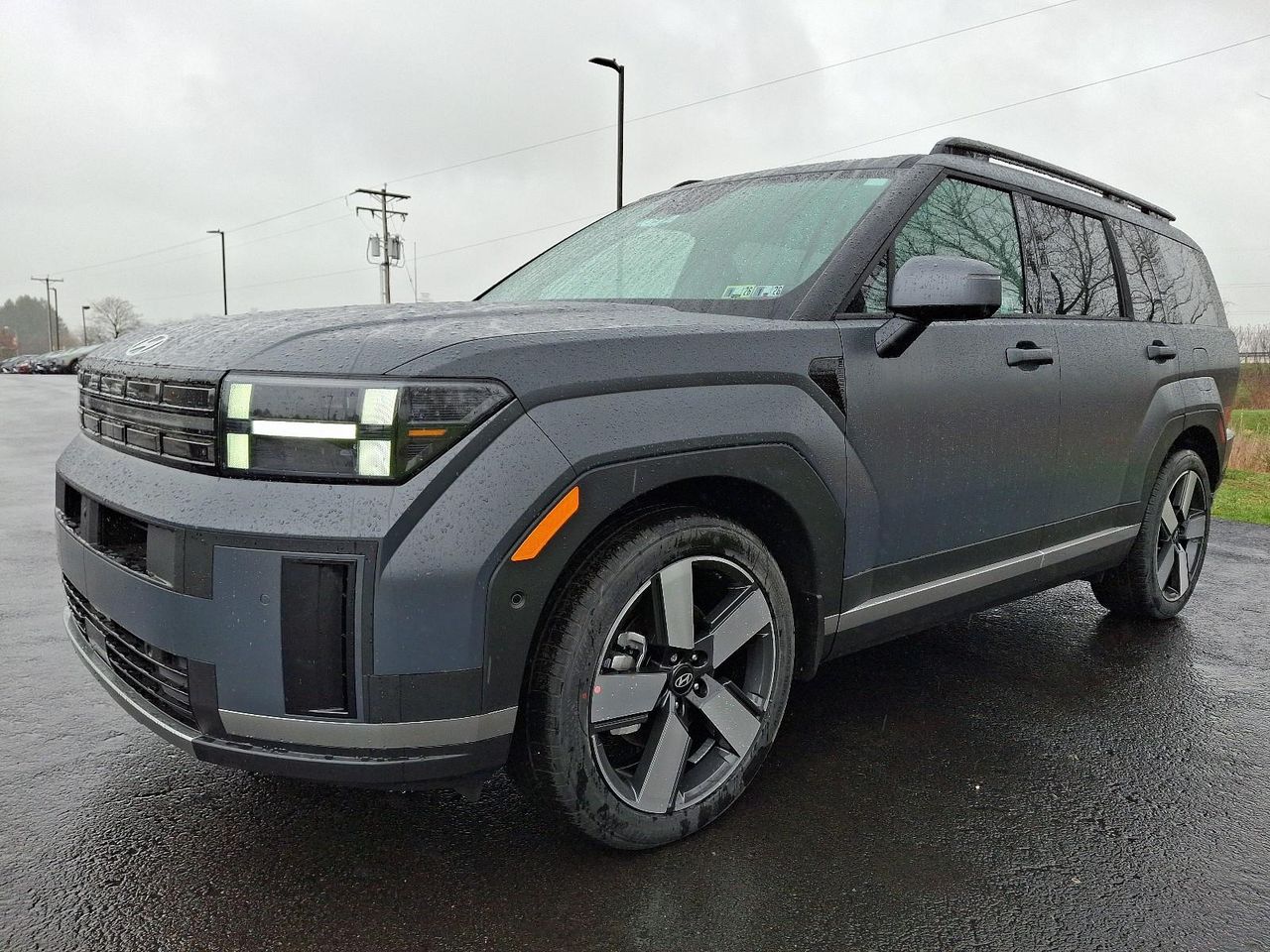 2025 Hyundai Santa Fe Limited photo 2