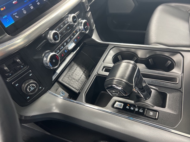 2022 Ford F-150 Lariat photo 19