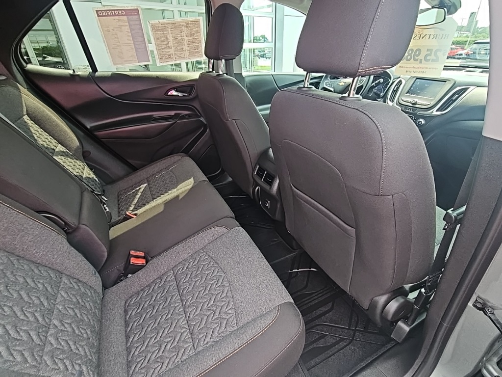 2023 Chevrolet Equinox LT photo 18