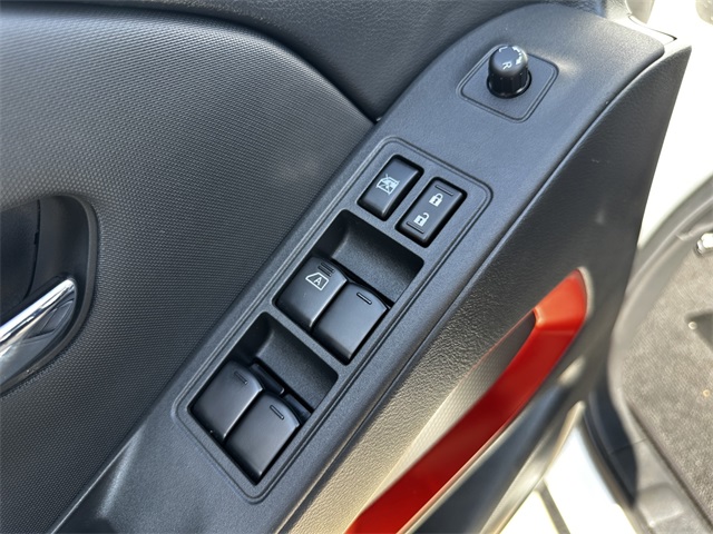 2024 Nissan Frontier PRO-4X photo 17