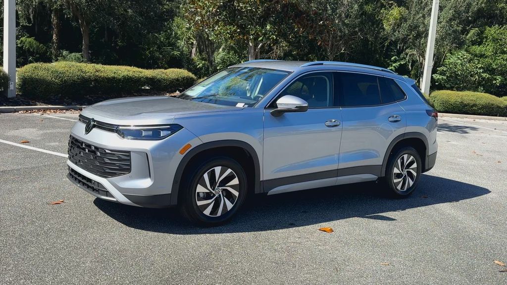 2026 Volkswagen Tiguan S photo 4