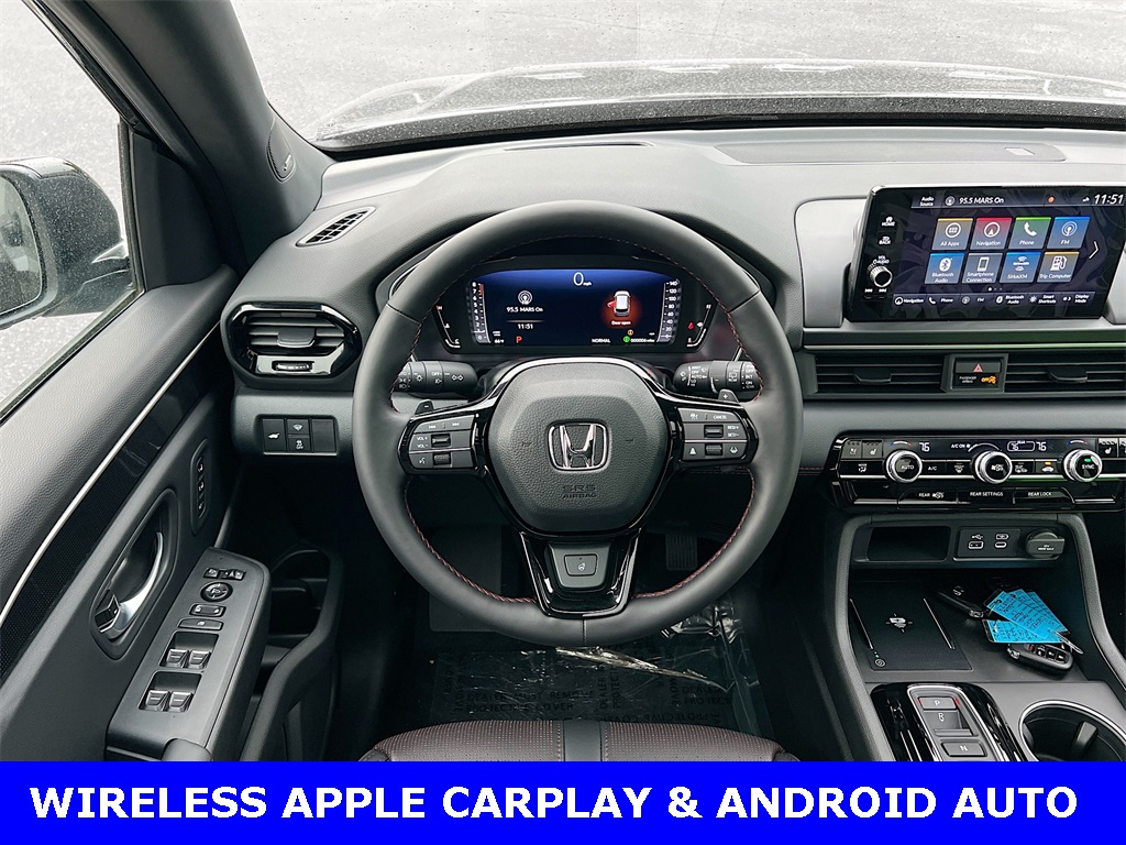 2025 Honda Pilot Black Edition photo 3