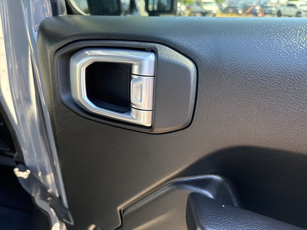 2022 Jeep Wrangler Unlimited Rubicon photo 29