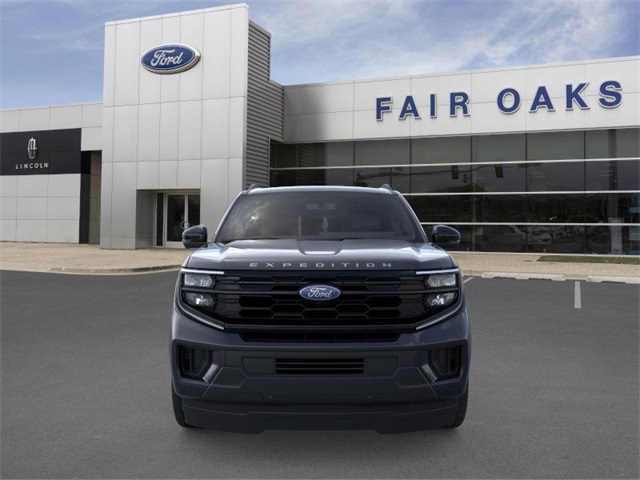 2025 Ford Expedition photo 4