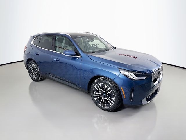 2026 BMW X3 30's photo