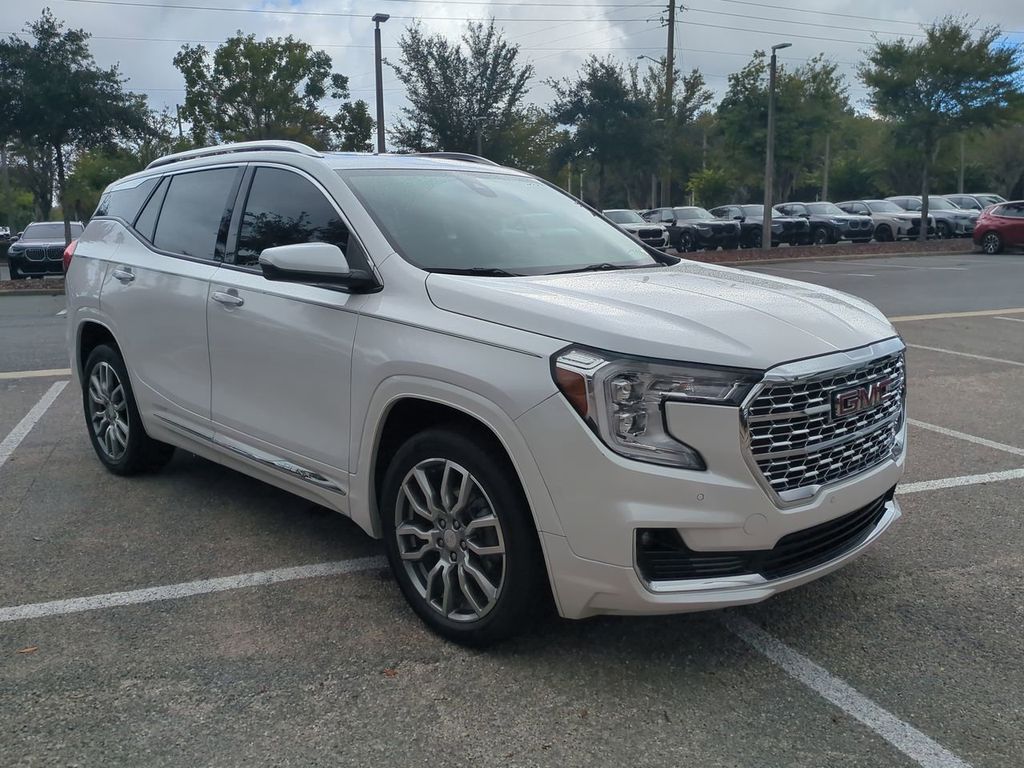 2023 Gmc Terrain Denali photo 2