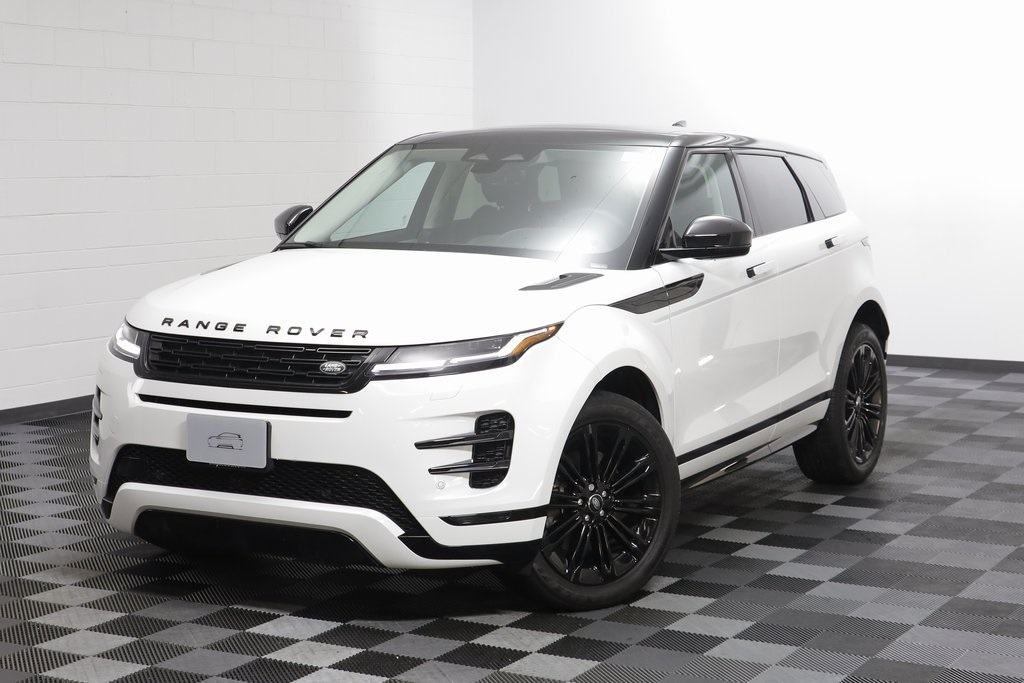 2024 Land Rover Range Rover Evoque Dynamic SE's photo