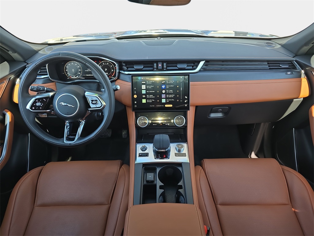 2025 Jaguar F-PACE P400 R-Dynamic S photo 8