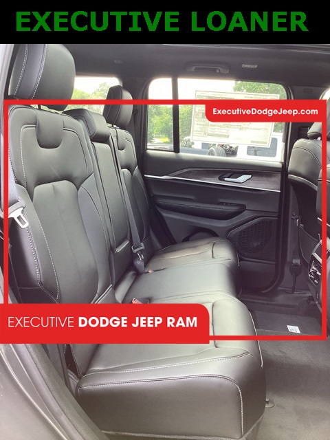2025 Jeep Grand Cherokee Limited photo 18
