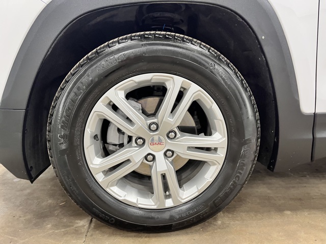 2024 Gmc Terrain SLE photo 9