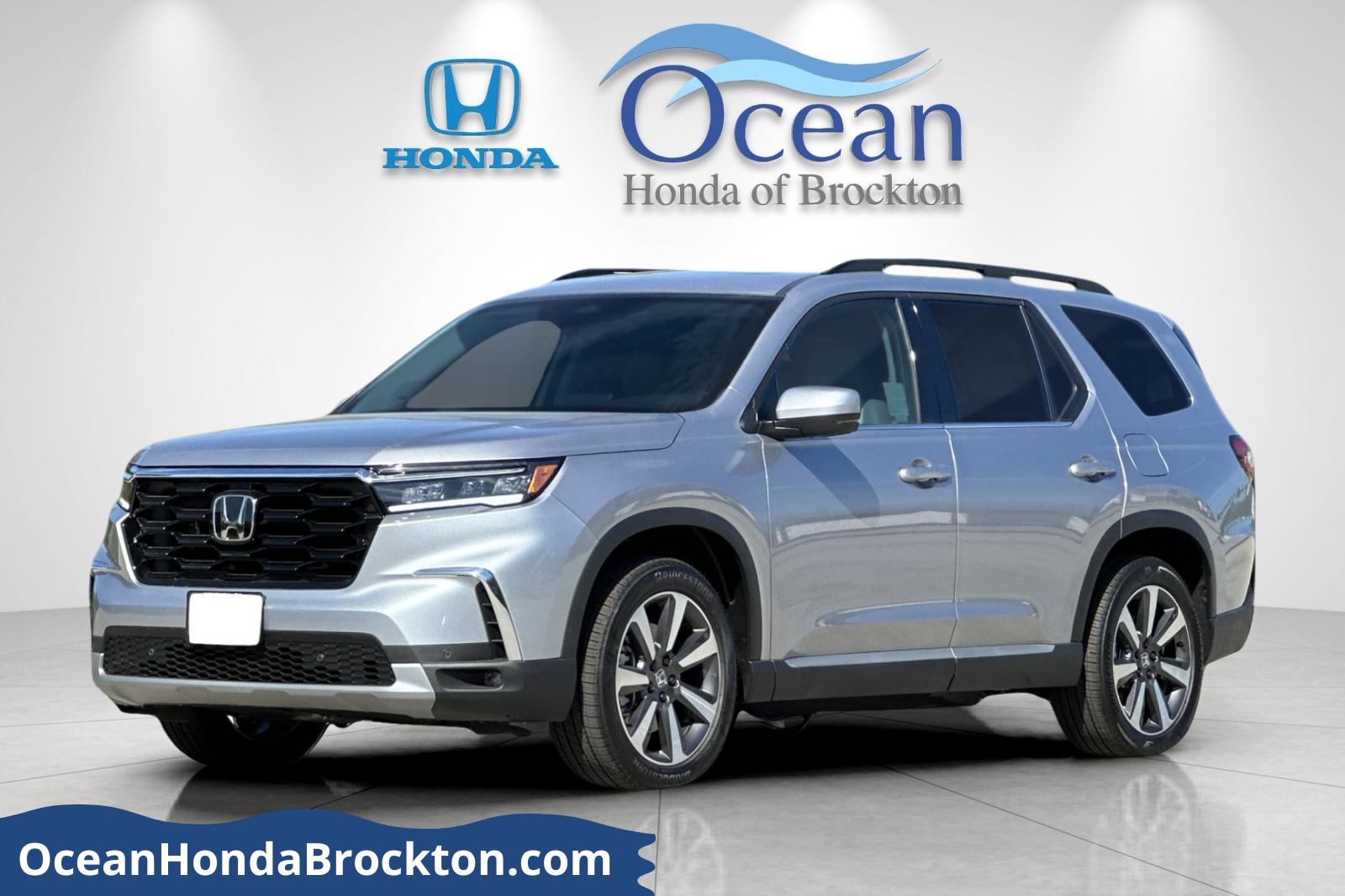 2025 Honda Pilot Touring's photo