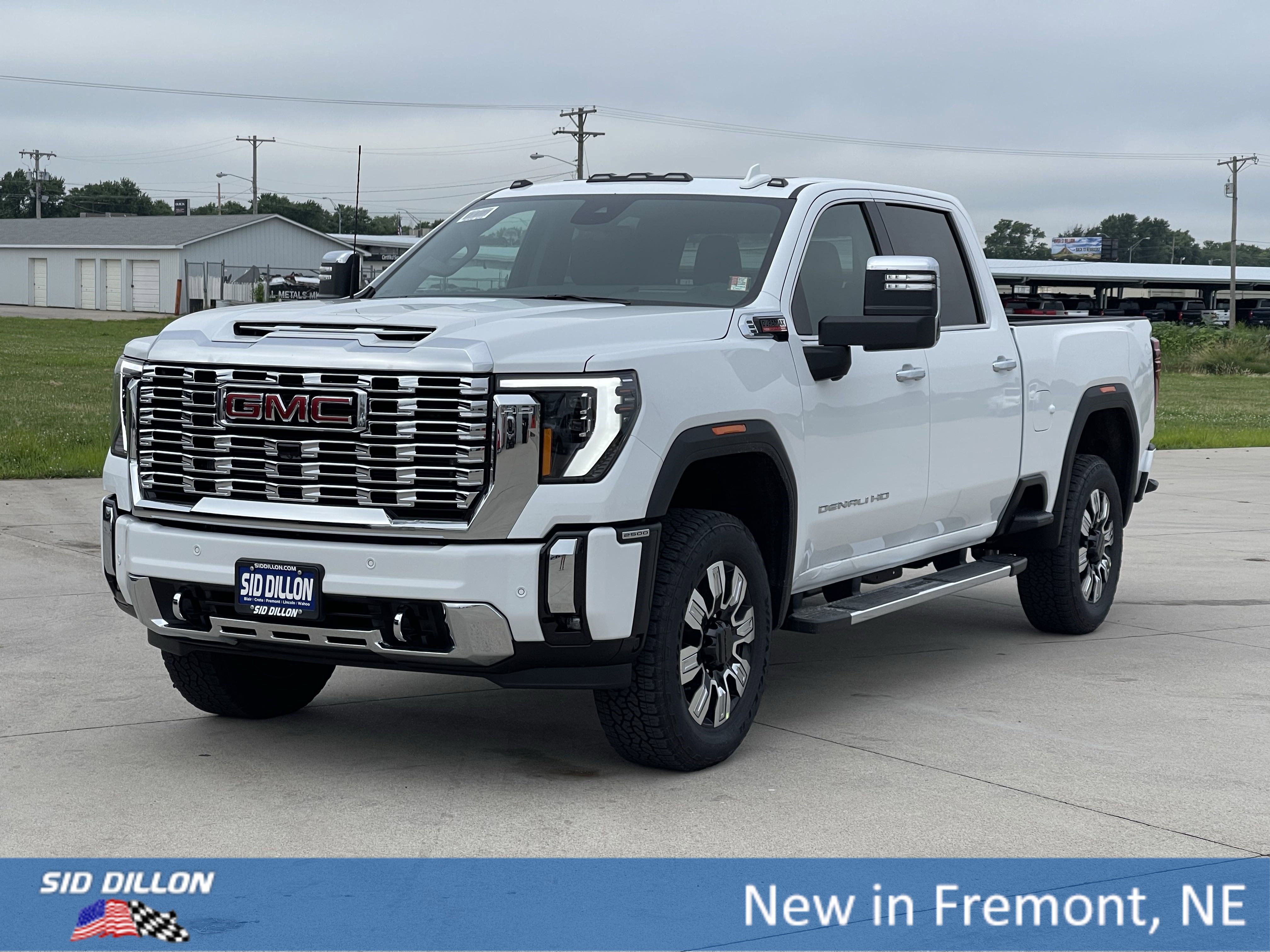 2025 GMC Sierra 2500HD Denali's photo