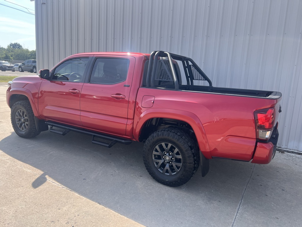 2023 Toyota Tacoma SR5 photo 7