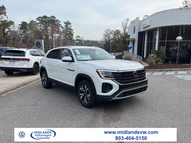 2026 Volkswagen Atlas Cross Sport SE's photo