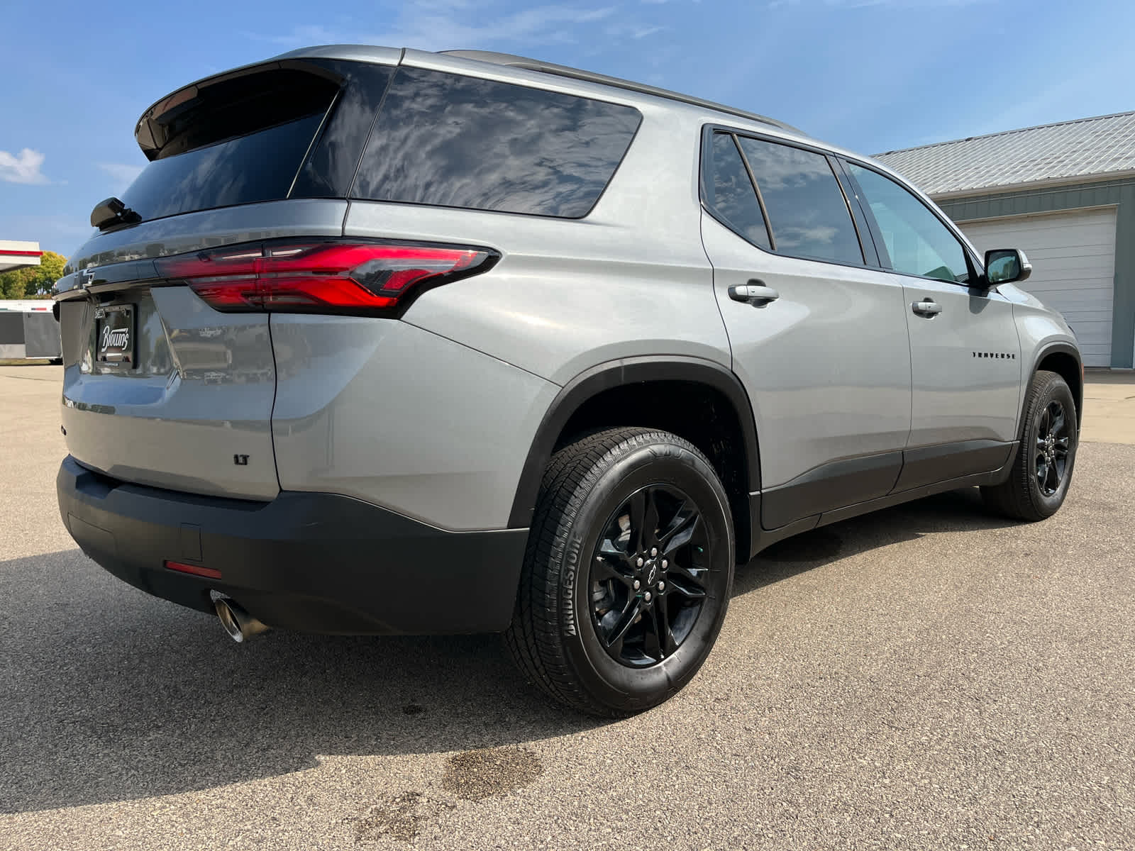 2023 Chevrolet Traverse Cloth photo 6