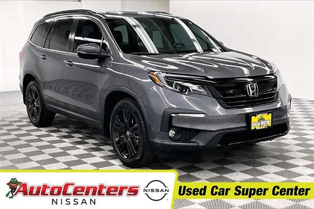 2022 Honda Pilot SE's photo