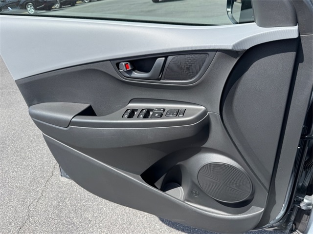 2021 Hyundai Kona SEL photo 15