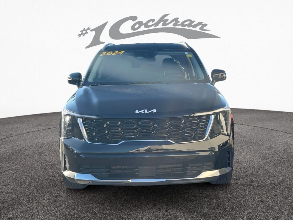 2024 Kia Sorento S photo 2