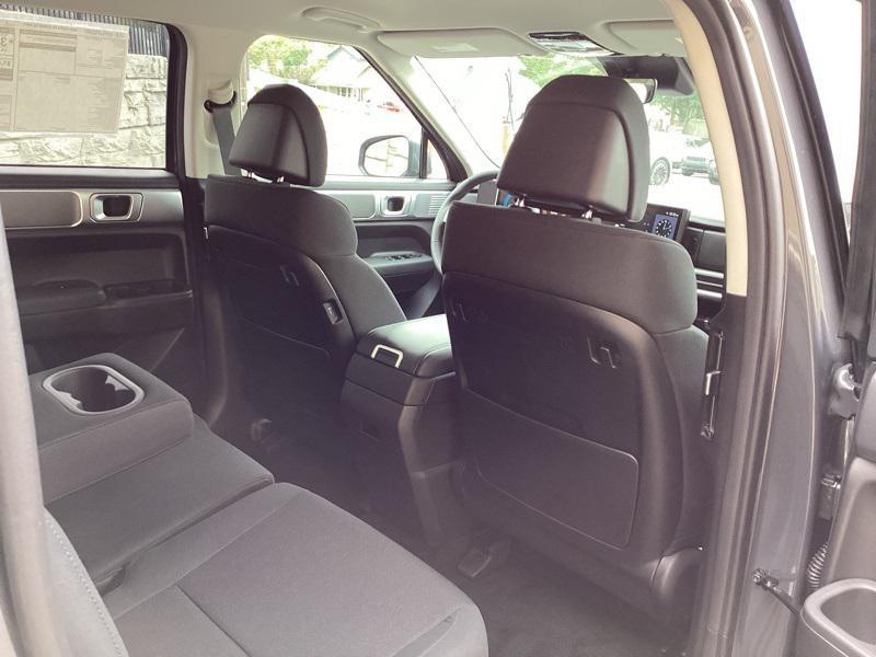 2026 Hyundai Santa Fe SE photo 16