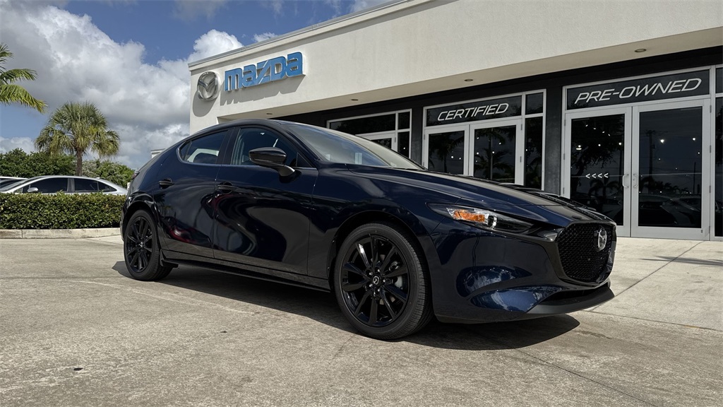 2025 Mazda Mazda3 Hatchback 2.5 Select Sport photo 22