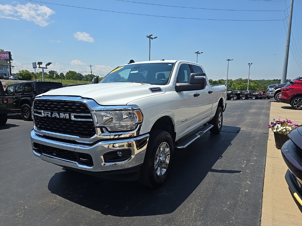 2024 Ram 2500 Big Horn photo 3