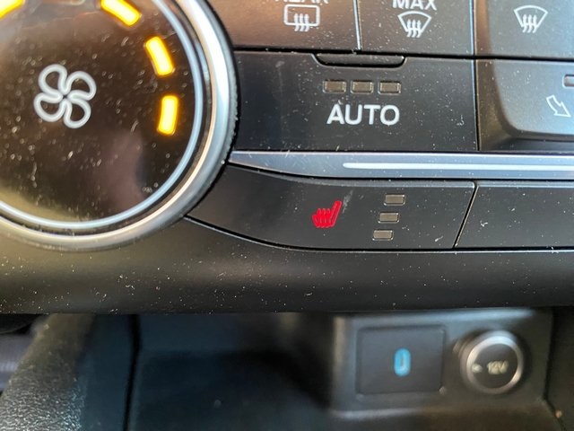 2020 Ford Escape SE photo 14