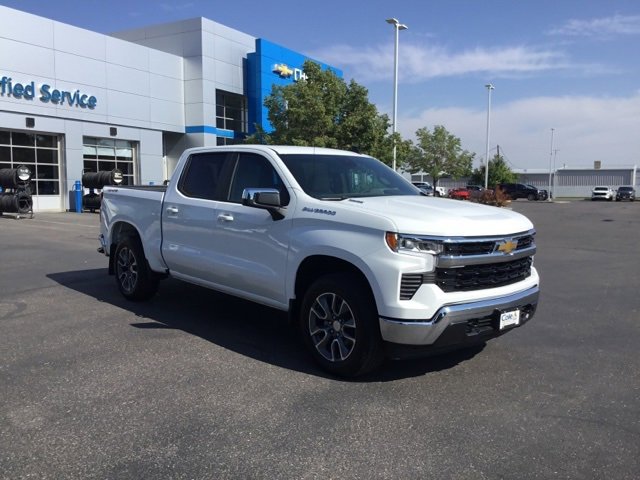 2025 Chevrolet Silverado 1500 LT's photo