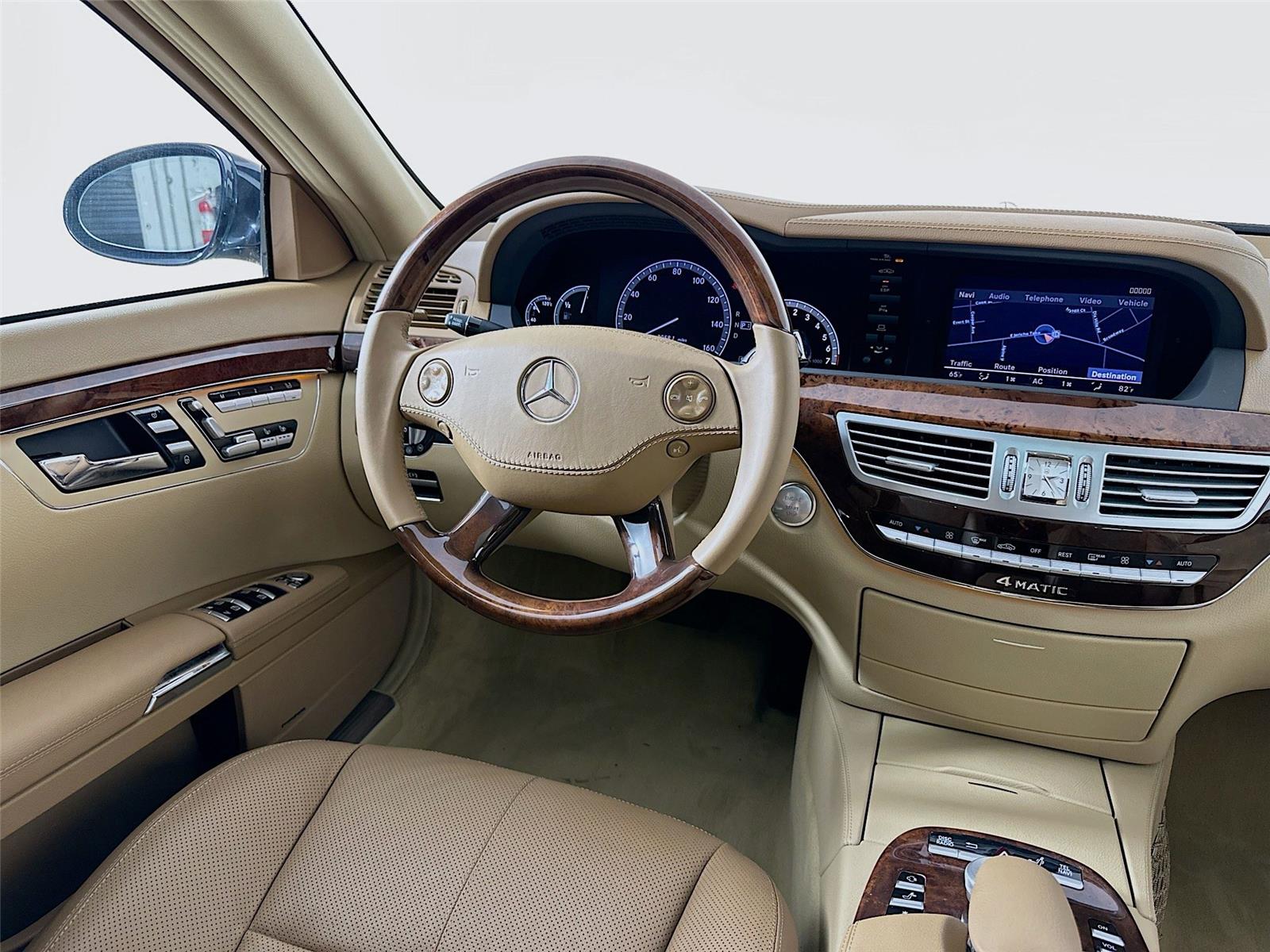 2009 Mercedes Benz S 4MATIC photo 22