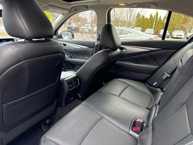 2024 Infiniti Q50 LUXE photo 10