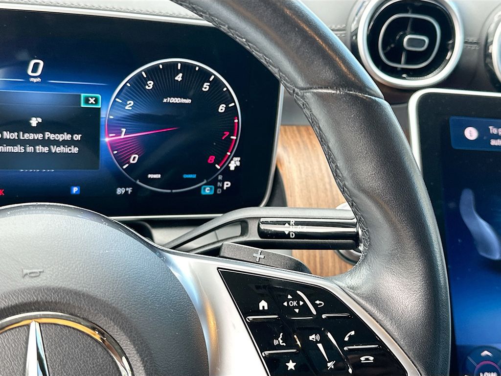 2024 Mercedes Benz GLC 300 photo 17