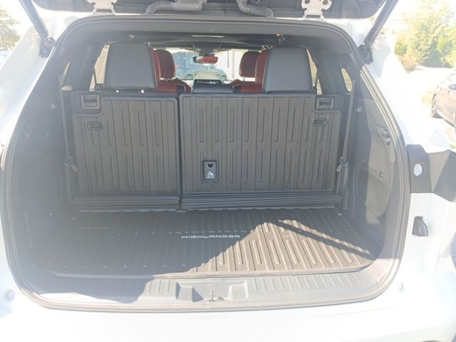 2022 Toyota Highlander XSE photo 11