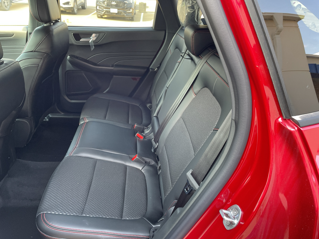 2025 Ford Escape ST-Line photo 22