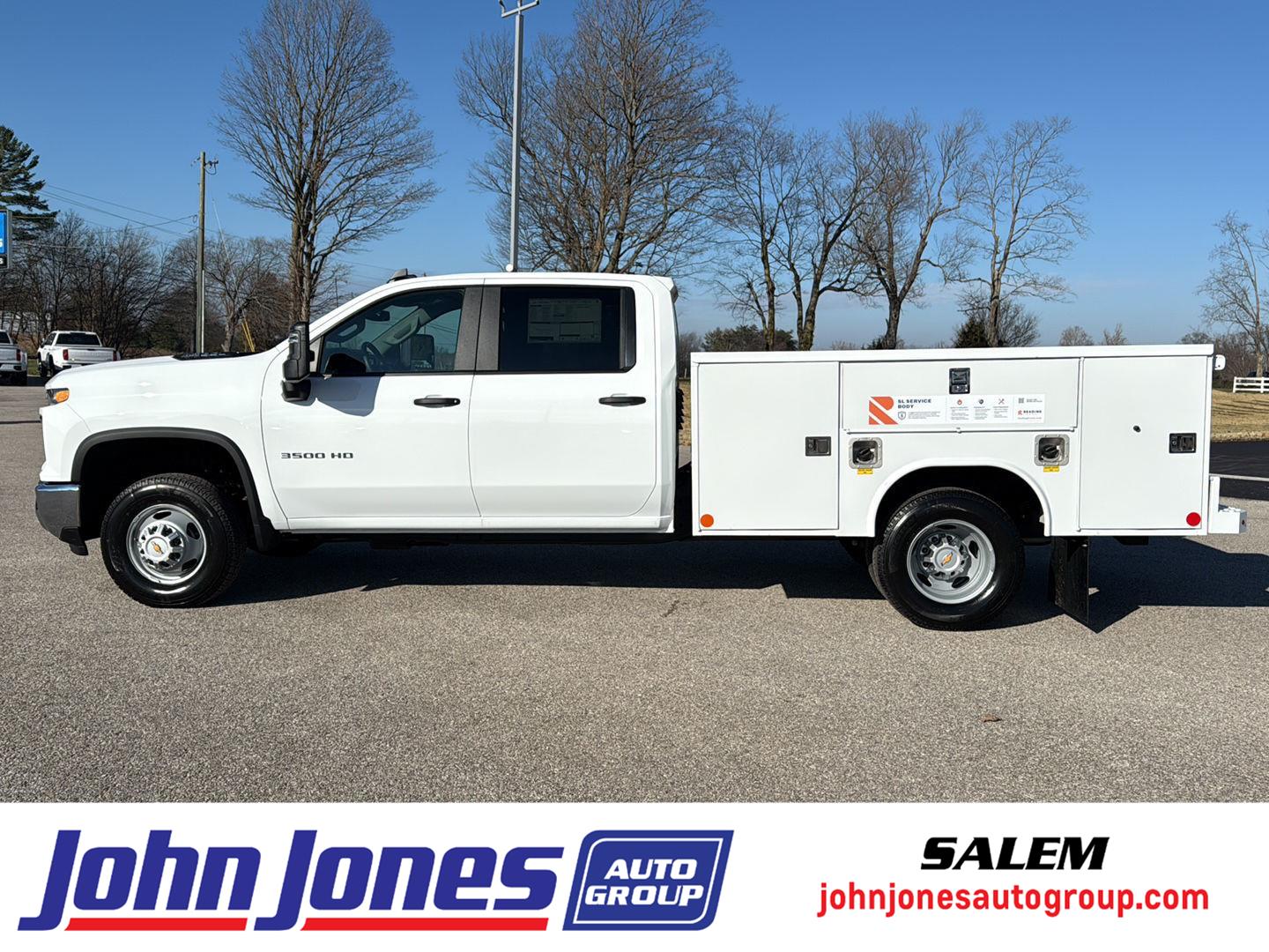 2026 Chevrolet Silverado HD WT's photo