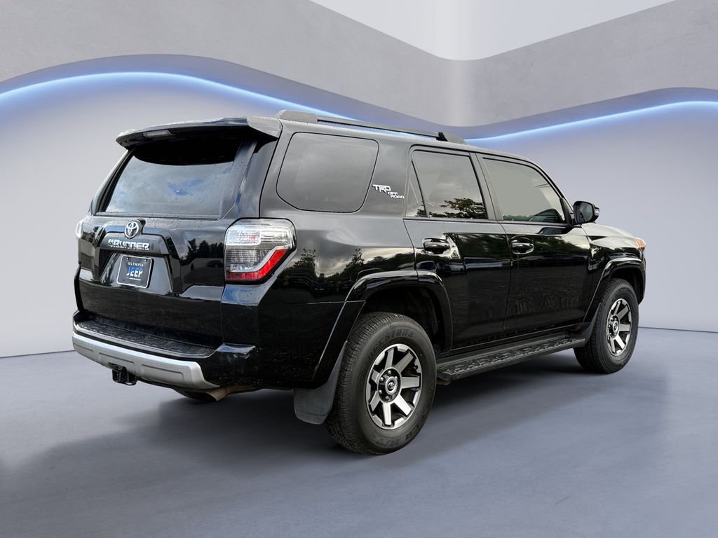 2024 Toyota 4Runner TRD Off-Road Premium photo 4