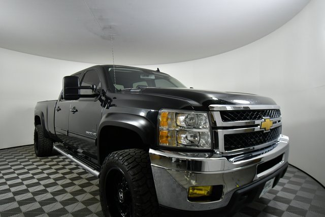 2012 Chevrolet Silverado 3500HD LTZ photo 7