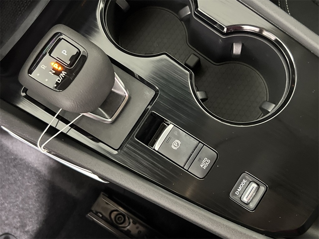 2026 Nissan Rogue SV photo 20