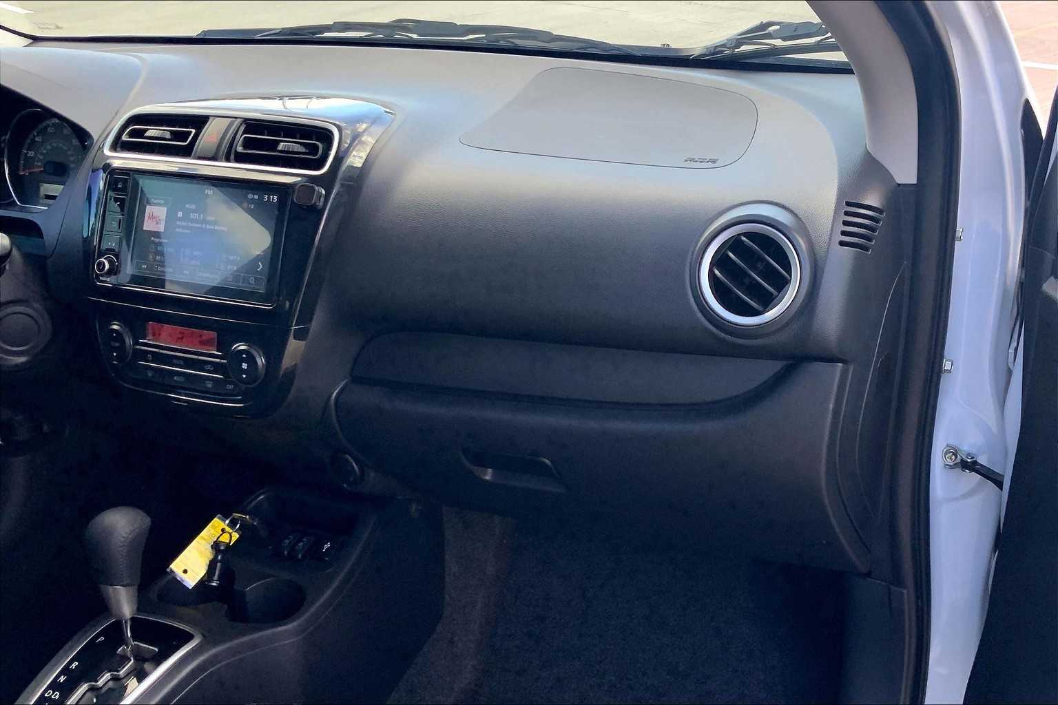 2024 Mitsubishi Mirage SE photo 17