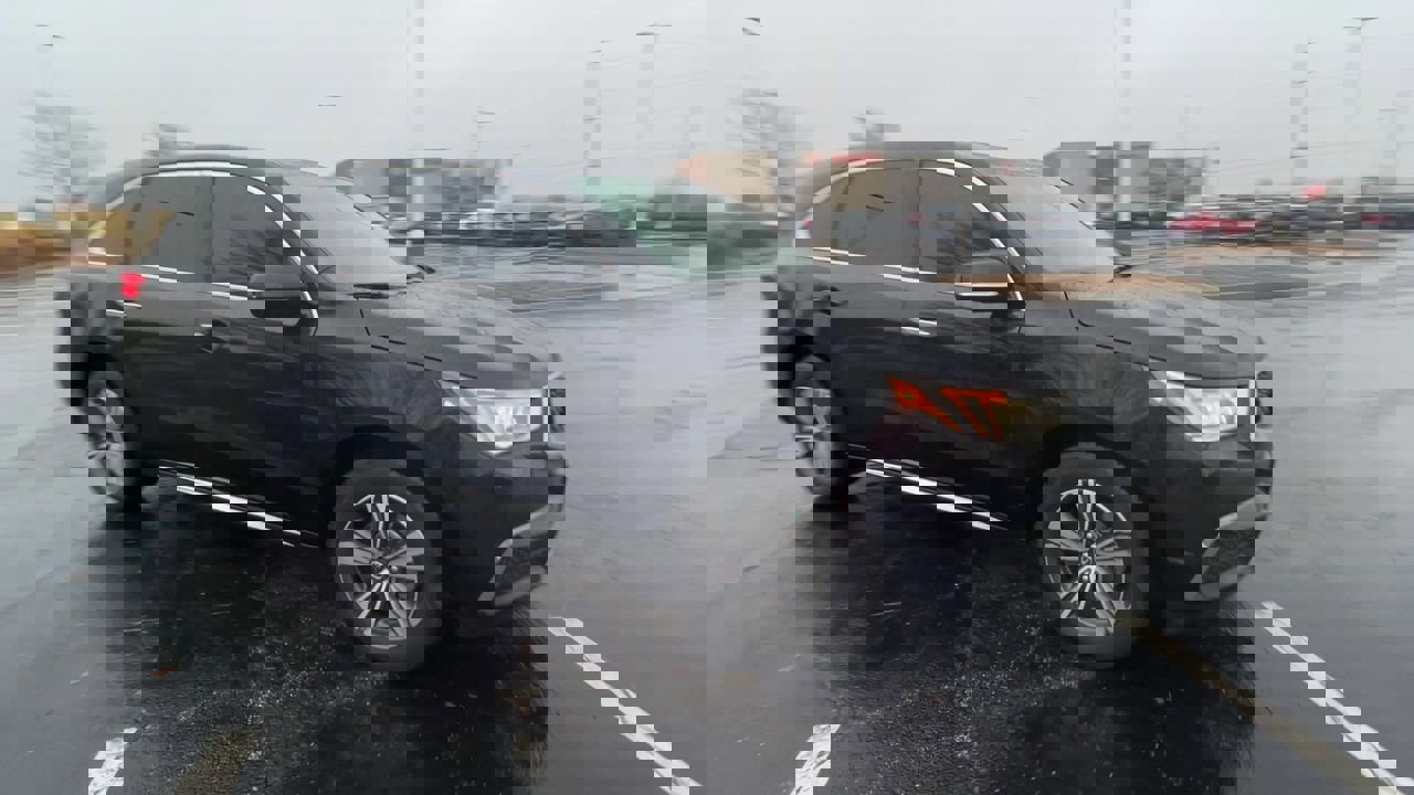 Used 2018 Acura MDX Base with VIN 5J8YD4H33JL010441 for sale in Kansas City