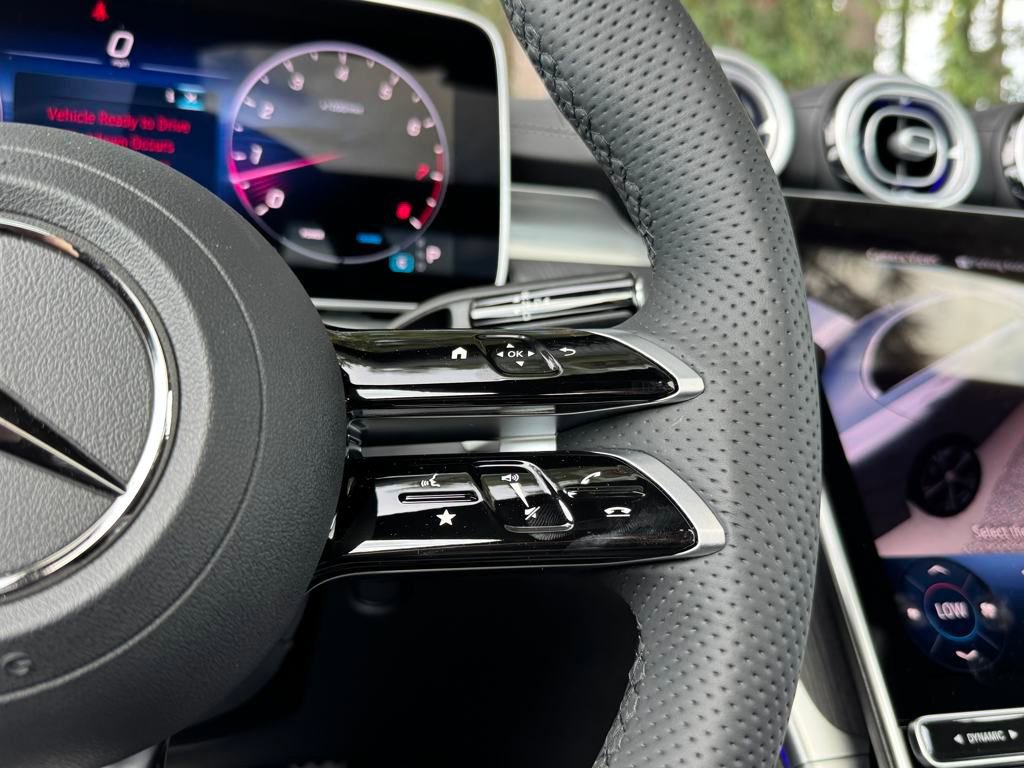 2025 Mercedes Benz C 300 photo 25