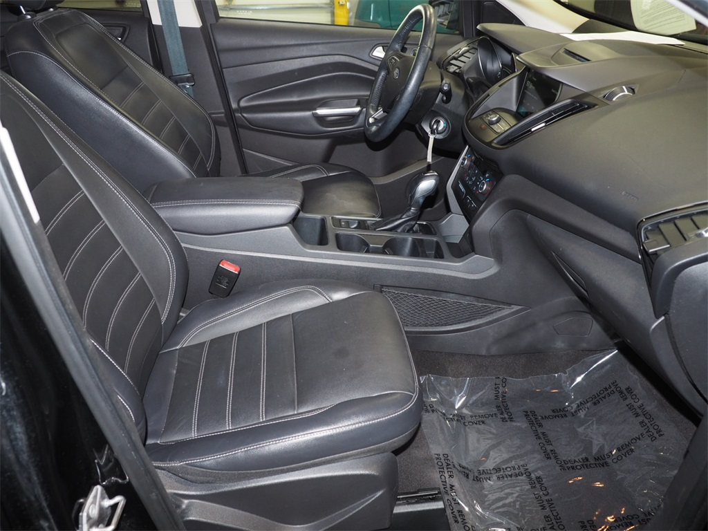 Used 2018 Black Ford SEL image 14