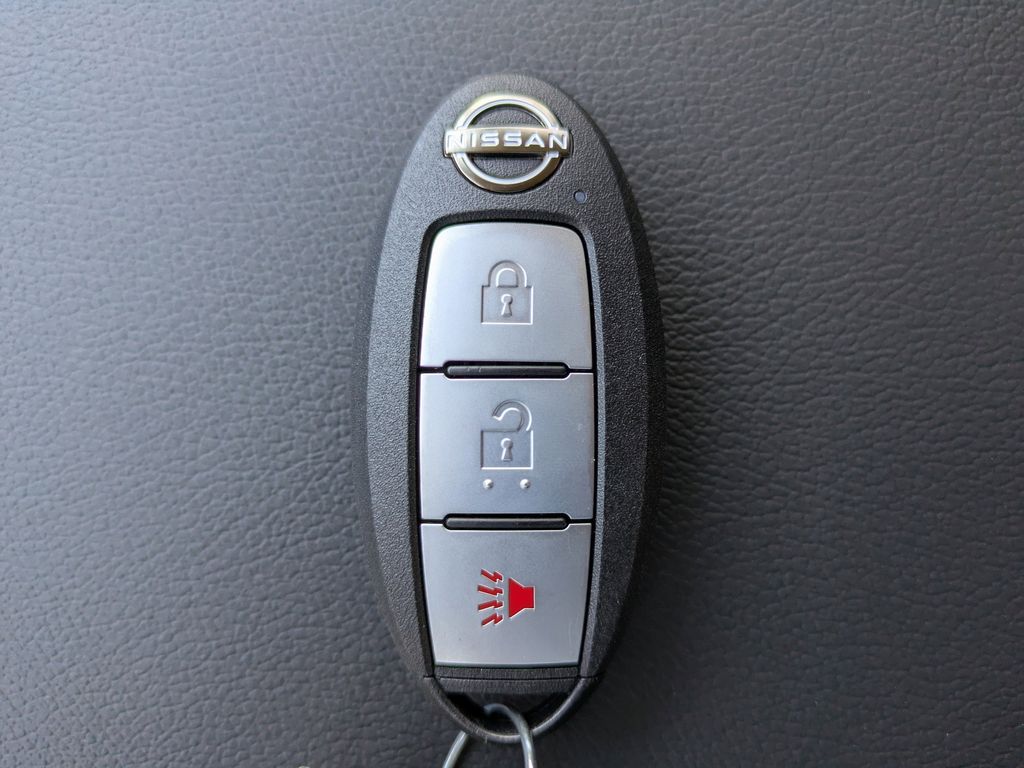 2026 Nissan Frontier SV photo 23