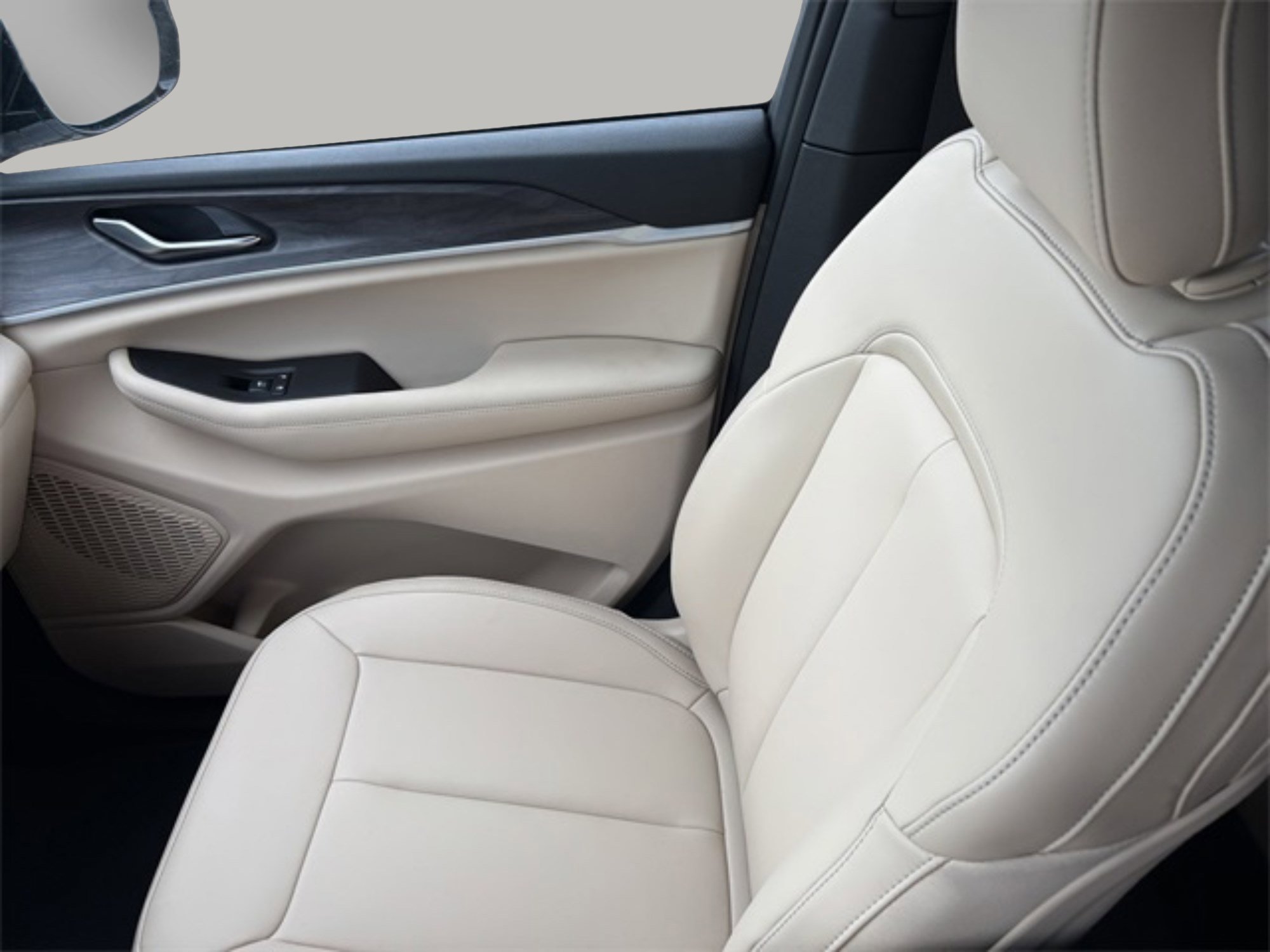 2025 Jeep Grand Cherokee Limited photo 15