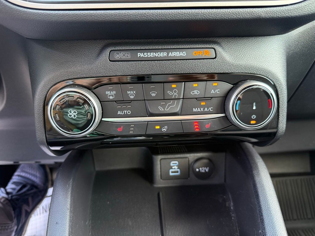 2022 Ford Escape SE photo 20
