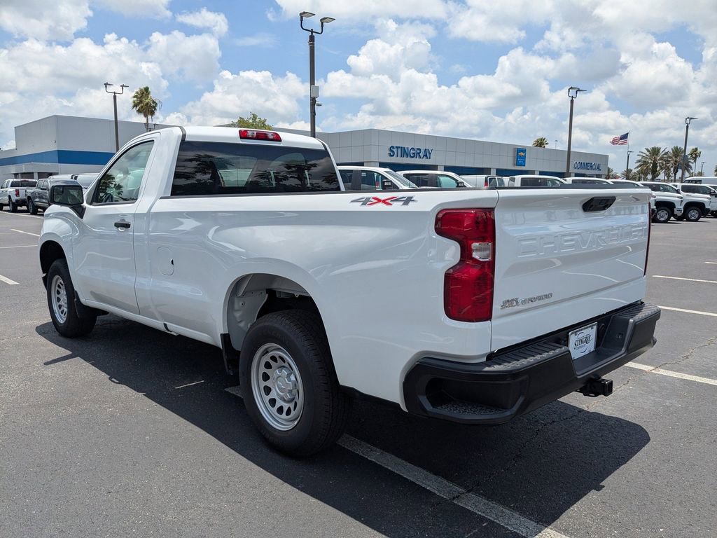 2025 Chevrolet Silverado 1500 photo 3
