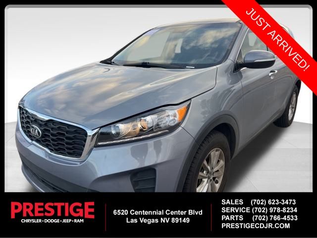 2020 Kia Sorento LX's photo