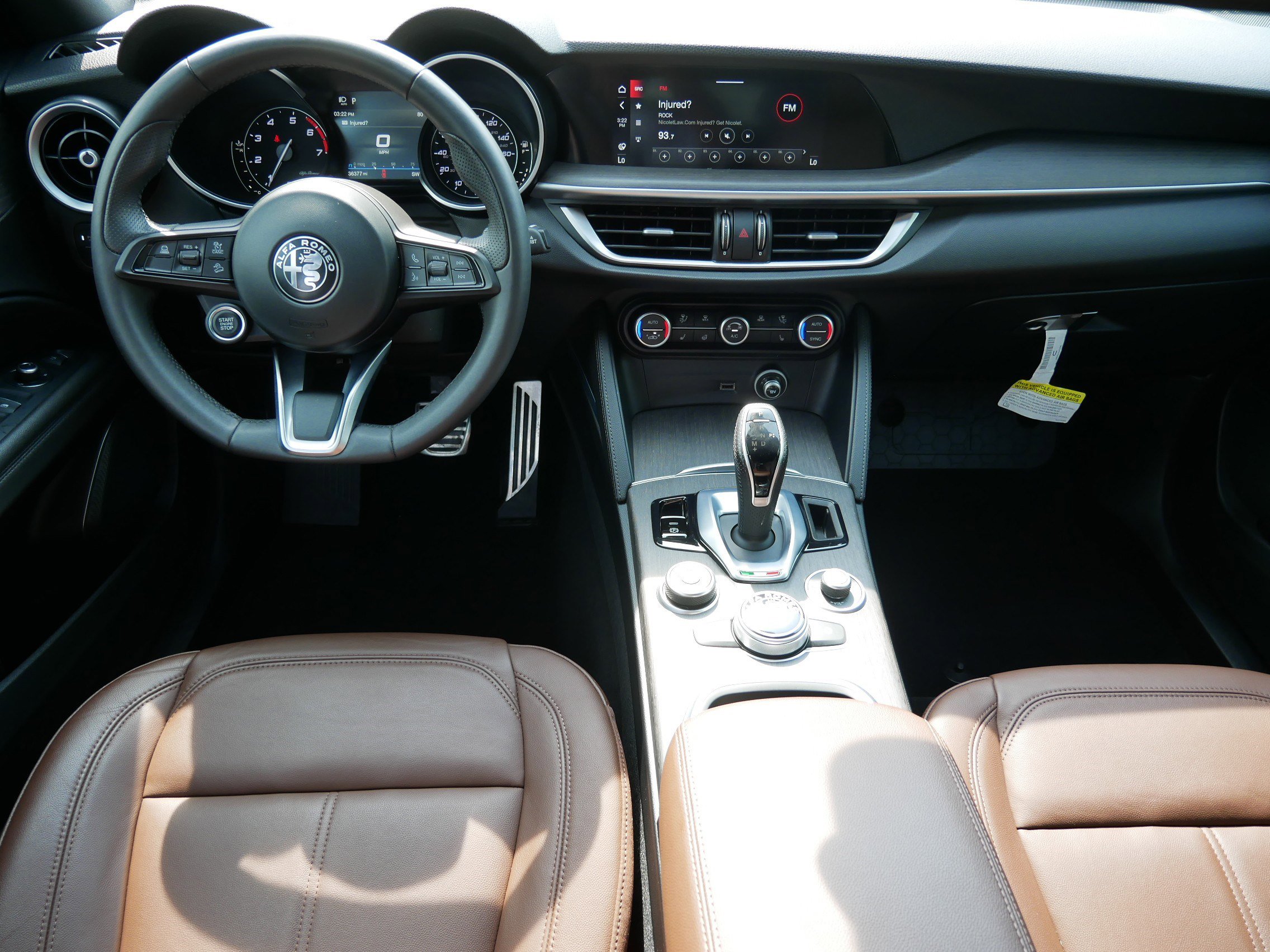 2023 Alfa Romeo Stelvio Ti photo 10