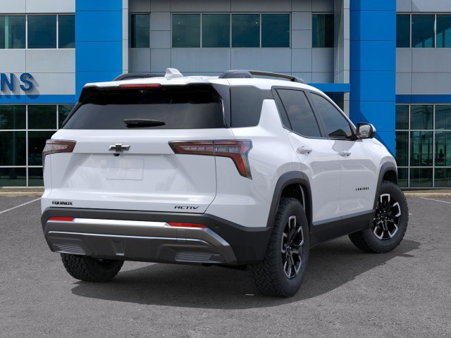2026 Chevrolet Equinox ACTIV photo 2