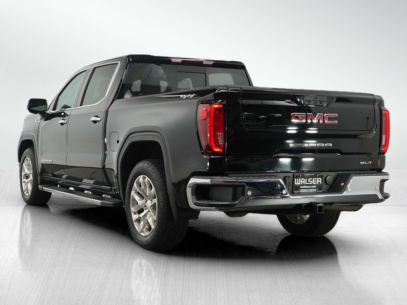 2019 Gmc Sierra 1500 SLT photo 3